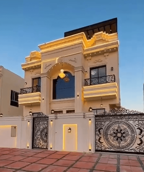 Luxury Villa 5 Badroom 2.8 M AED